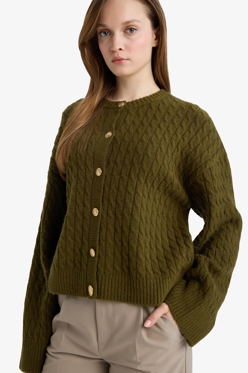 DeFacto Green Woman Relaxed Fit Round Neck Knit Cardigan Casual - Image 3
